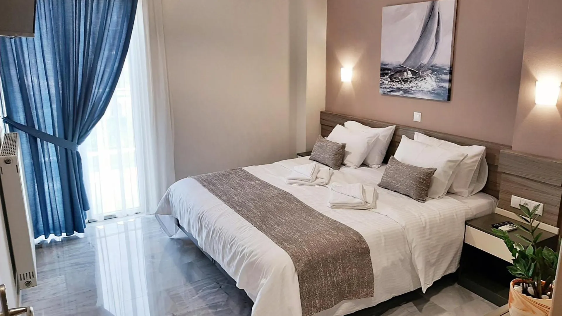 Vesperi Studios & Apartments Retimno