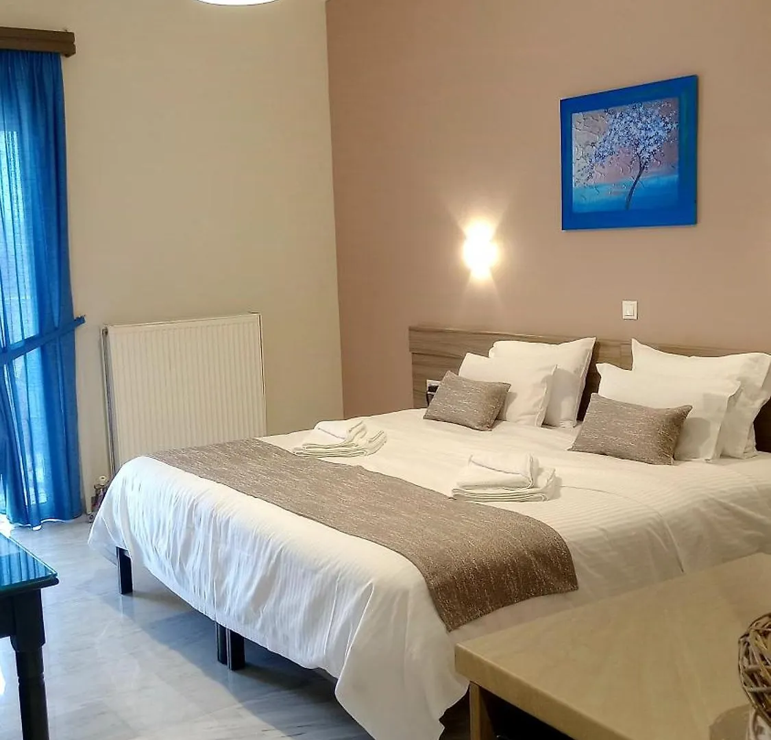 Vesperi Studios & Apartments Retimno