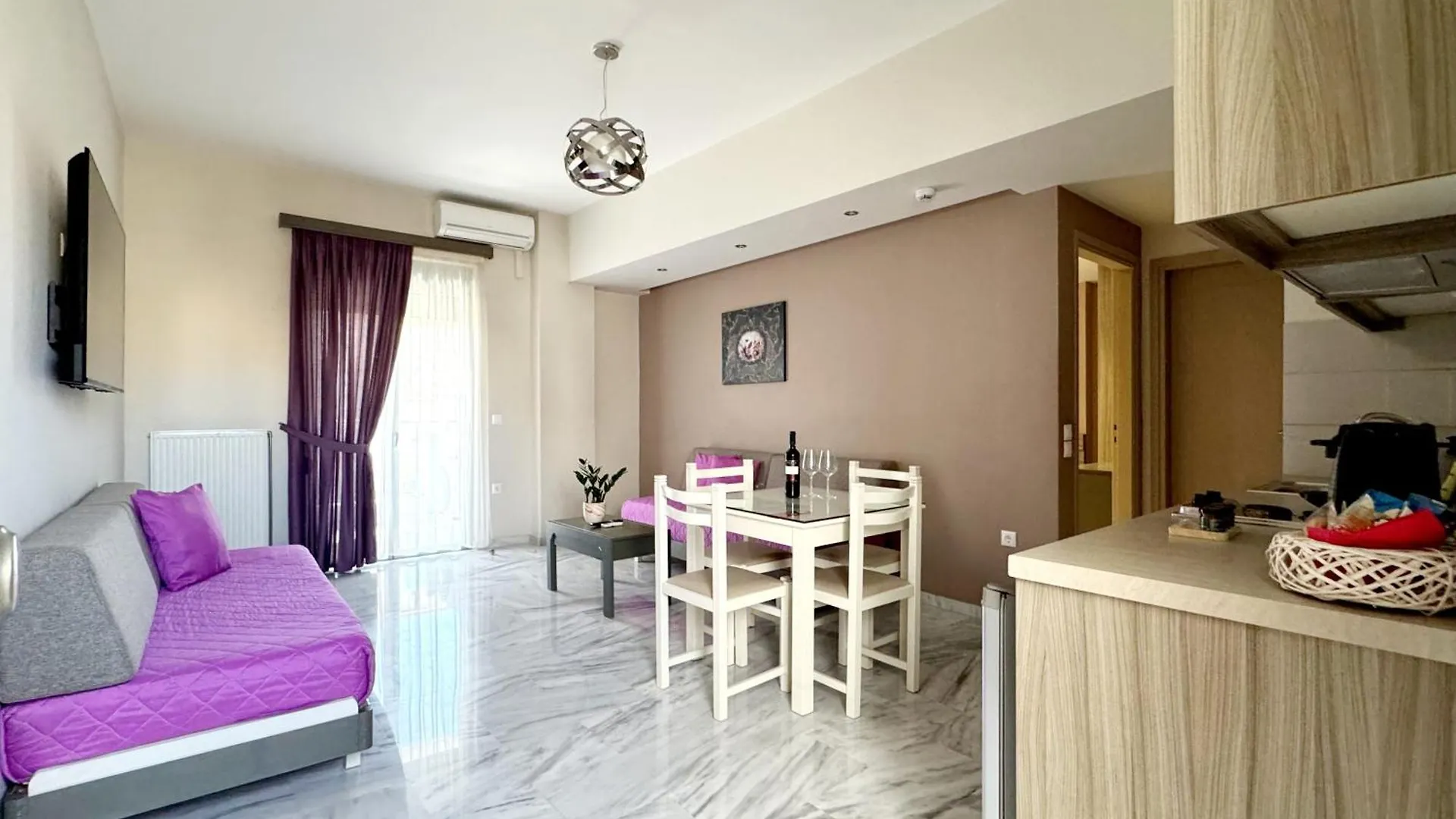 Vesperi Studios & Apartments