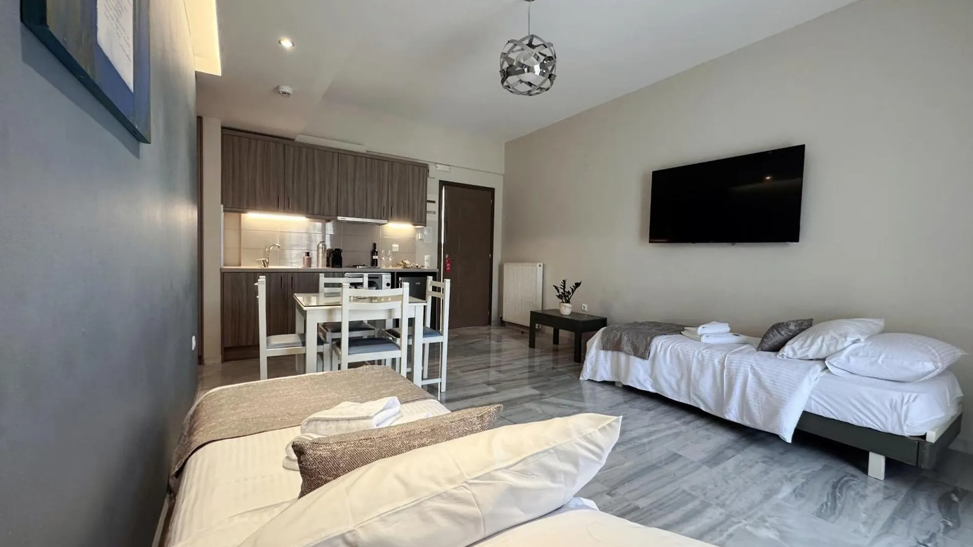 Vesperi Studios & Apartments Greece