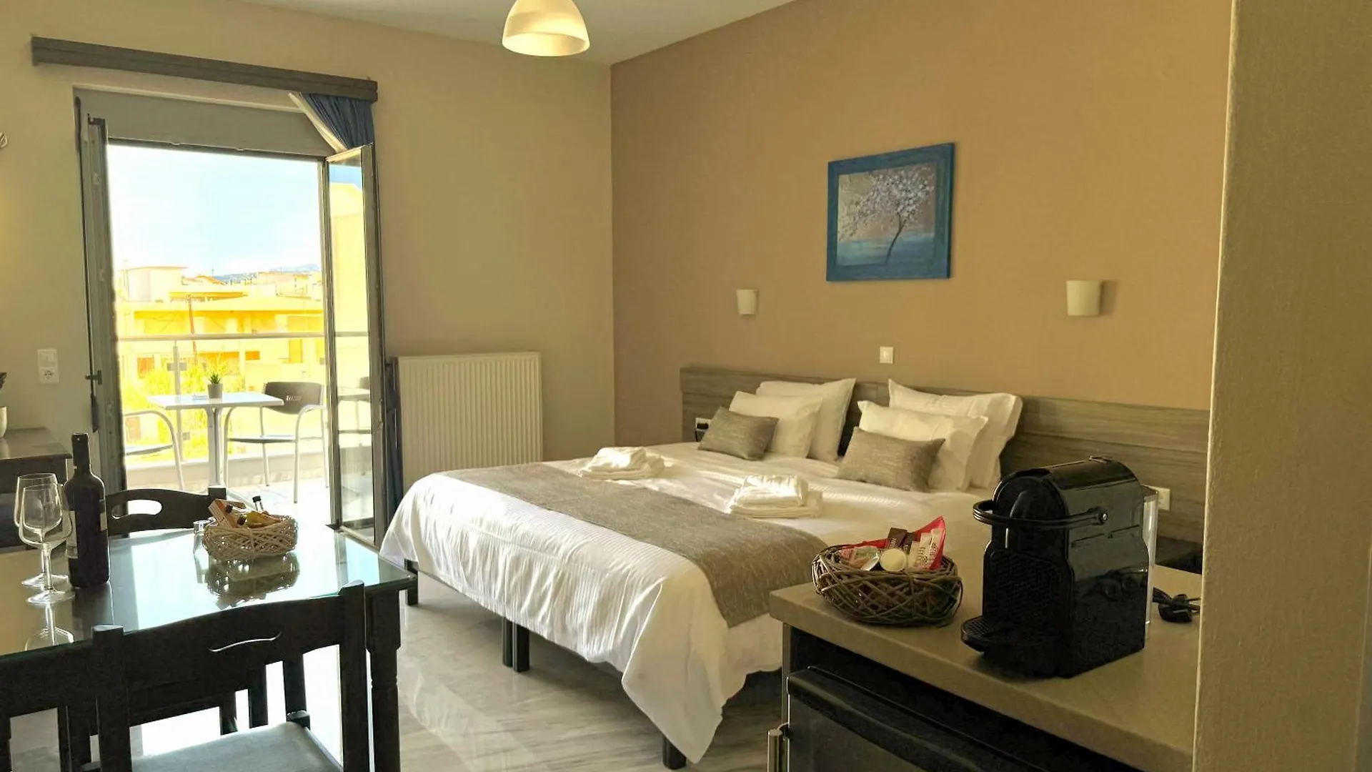 Vesperi Studios & Apartments Rethymno (Crete)