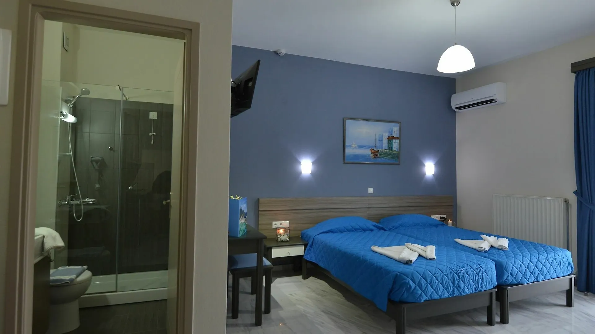 Vesperi Studios & Apartments  Rethymno (Crete)